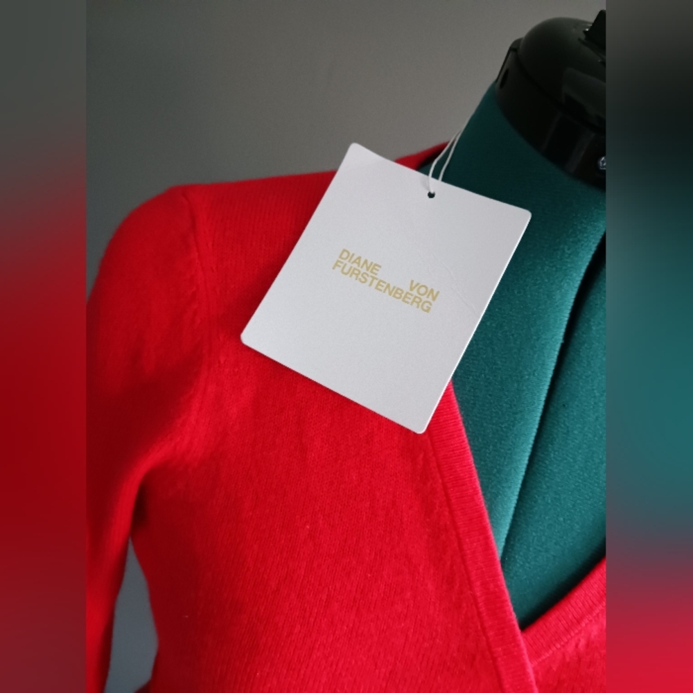 NWT Diane von  Furstenberg Cashmere/ Woll Red Wrap Dress Size P - Picture 4 of 10